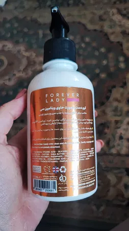 کرم مرطوب‌کننده فور اور لیدی مدل ویتامین سی حجم 250 میلی‌لیتر