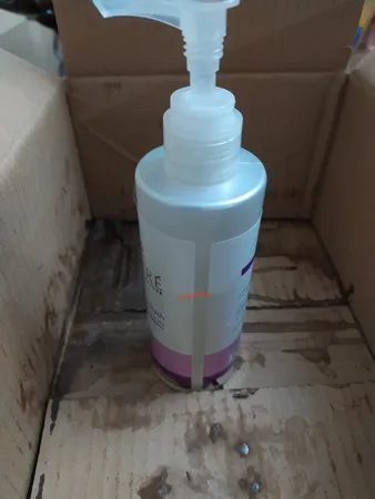 ژل شست‌و‌شوی صورت سینره مدل Normal To Dry Skin حجم 200 میلی‌لیتر