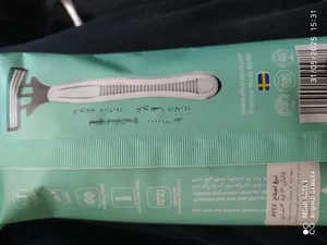 تجریه خرید خود تراش مردانه افکس مدل Falcon بسته 4 عددی