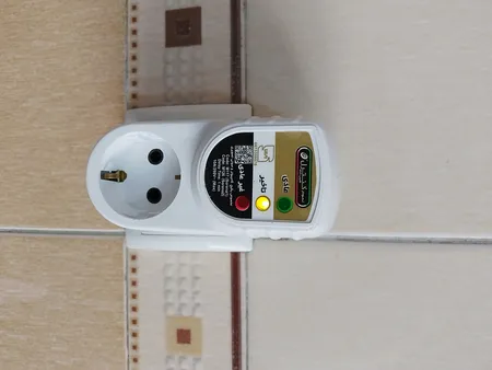 محافظ ولتاژ الکترونیکی نمودار کنترل مدل M117 طرح سورنا مناسب پکیج، کامپیوتر و لوازم صوتی تصویری