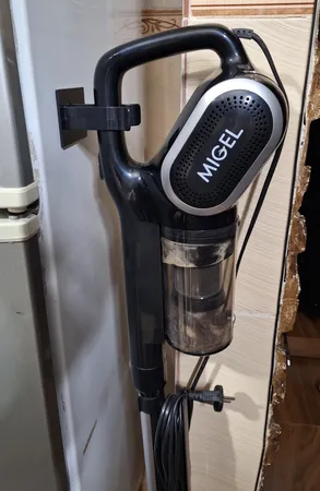 جاروبرقی 600 وات میگل مدل GSV 602