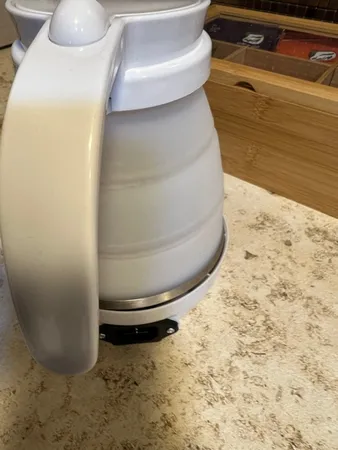 کتری سفری مدل تاشو برقی کد 4480