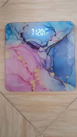 ترازو دیجیتال بادی کر مدل MBSSTNP01+