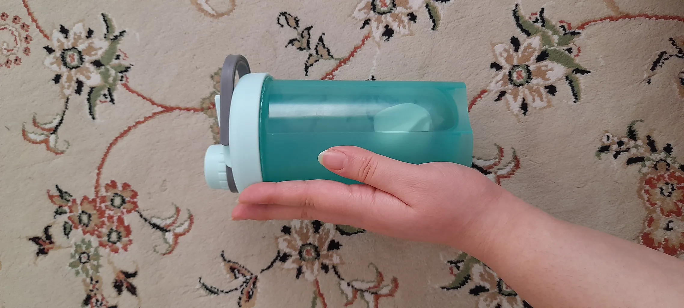 شیکر مدل 3 تیکه همزن دار گنجایش 0.55 لیتر