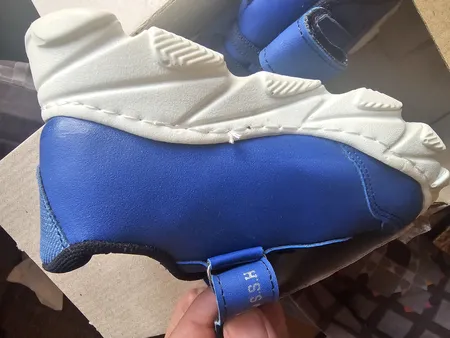 کفش مخصوص پیاده روی بچگانه مدل 2024 h