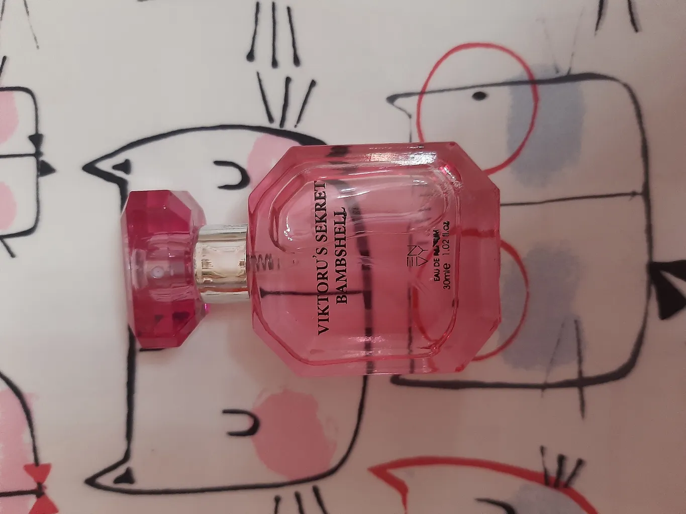 عطر جیبی زنانه ان وی مدل ویکتوریا سکرت بامشل حجم 25 میلی لیتر