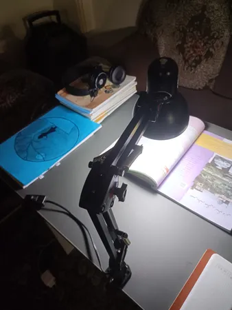 چراغ مطالعه صنایع کریم زاده مدل EN