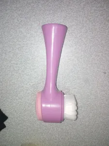 تجریه خرید برس پاک‌سازی سیلکفیس مدل T202