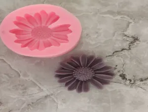 تجریه خرید قالب شمع کوشا مدل گل مارگاریت