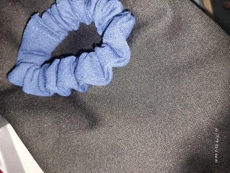 کراپ‌تاپ زنانه مدل ساده یقه گرد