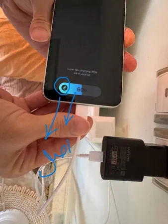 شارژر دیواری 25 وات سامسونگ مدل T2510