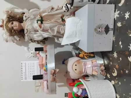 ست سطل و جادستمال کاغذی اتاق کودک مدل دختر مو فرفری