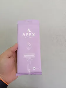 تجریه خرید خود تراش زنانه افکس مدل Heron بسته 4 عددی