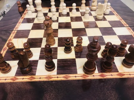 تخته شطرنج مدل رامسر مدل C-005