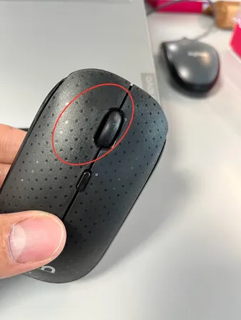 ماوس بی سیم تسکو مدل TM 700W