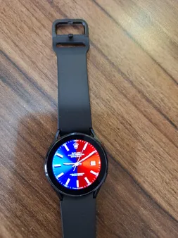 ساعت هوشمند 40 میلی‌متری سامسونگ مدل Galaxy Watch4 با بند سیلیکونی