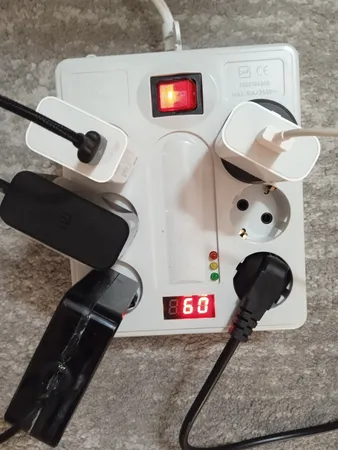 چندراهی برق و محافظ پارت الکتریک کد PE21604