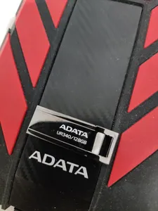 تجریه خرید فلش مموری ای دیتا مدل UR340 ظرفیت 128 گیگابایت