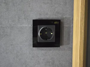 تجریه خرید پریز برق ارت دار دلند مدل آسا پلکسی