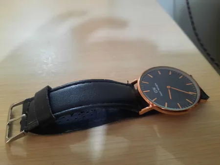 ساعت مچی عقربه ای زنانه و مردانه مدل W 2642 - ME-RZ