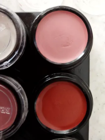 پالت رژ لب لالا تاپ مدل Best Grim شماره H 2