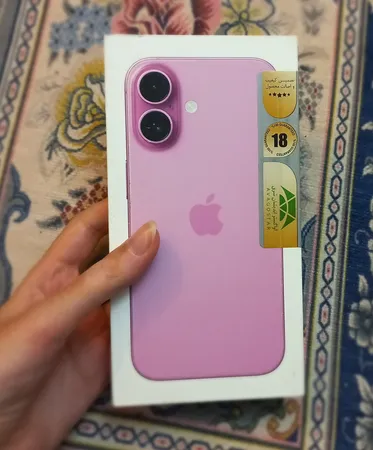 گوشی موبایل اپل مدل iPhone 16 CH دو سیم کارت ظرفیت 128 گیگابایت و رم 8 گیگابایت - به همراه شارژر