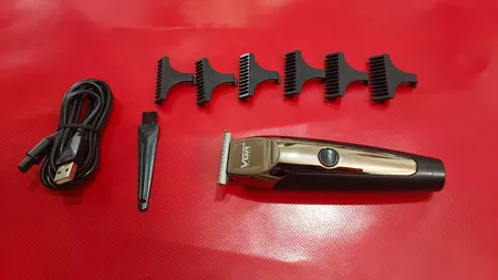 ماشین اصلاح موی صورت وی جی ار مدل 059