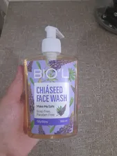 تجریه خرید ژل شستشو صورت بیول مدل chia seed حجم 380 میلی لیتر