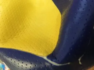 توپ والیبال مدل V200W