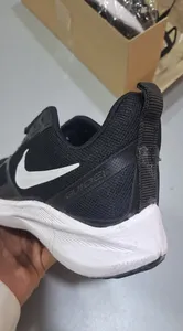 تجریه خرید کفش مخصوص دویدن مدل  ZOOM STRUCTURE 7X BKWH-100055019