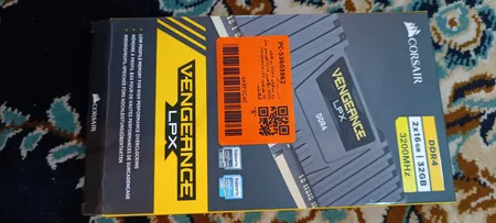رم دسکتاپ DDR4 دو کاناله 3200 مگاهرتز CL16 کورسیر مدل Vengeance LPX ظرفیت 32 گیگابایت