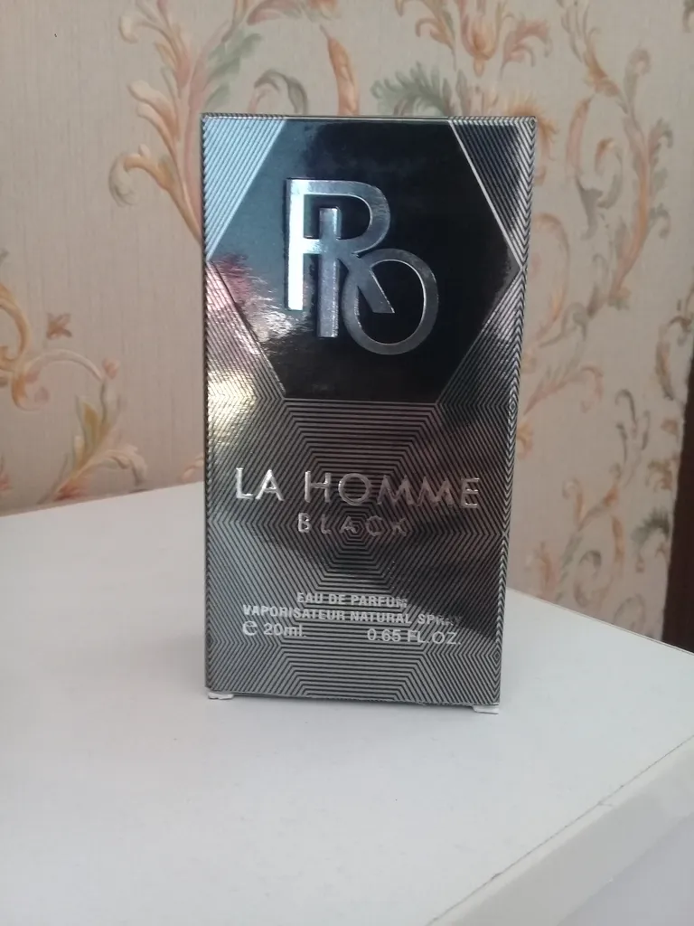 عطر جیبی مردانه ریو کالکشن مدل LA Homme Black حجم 20 میلی لیتر