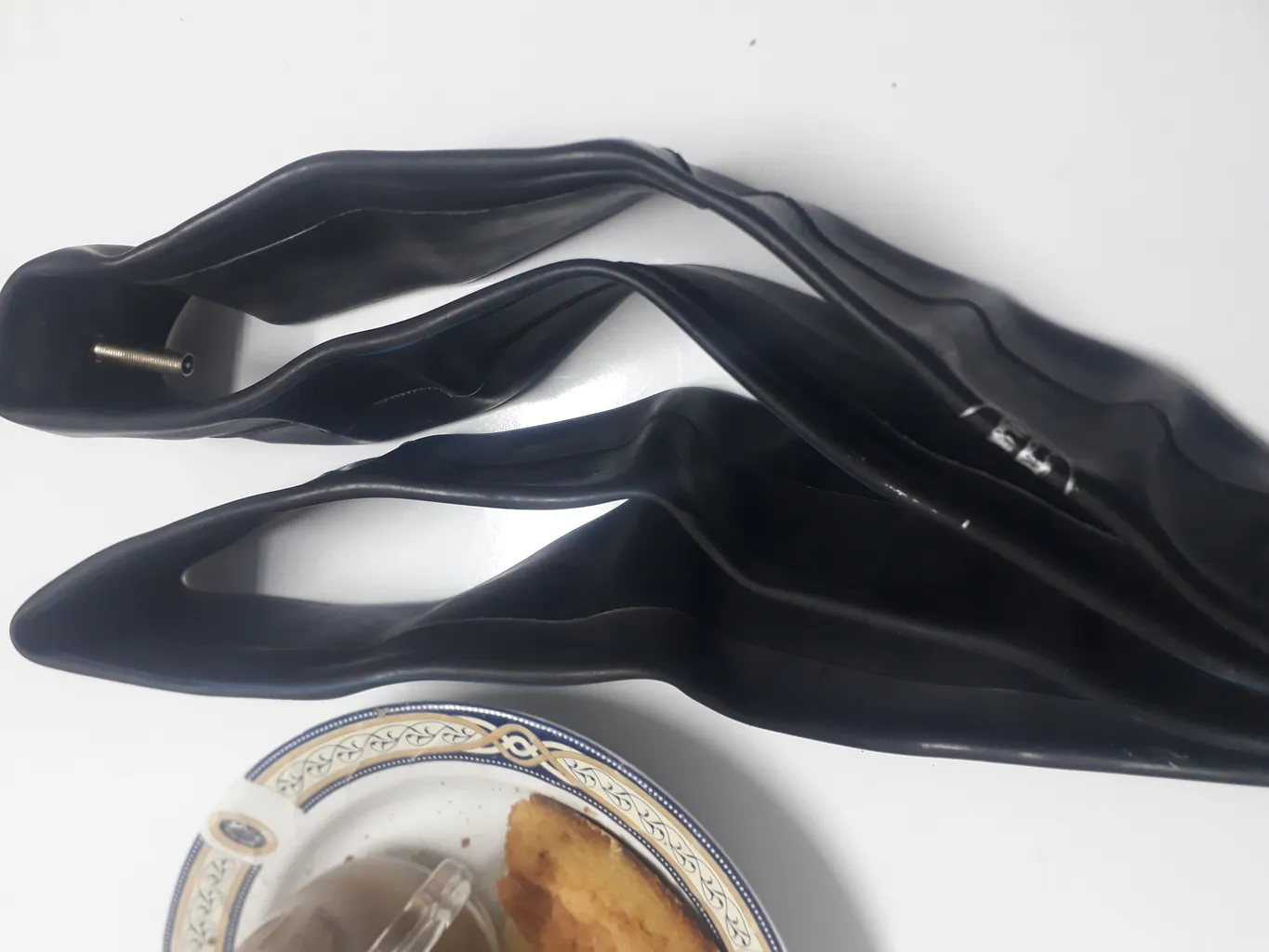 تیوپ موتورسیکلت ایران یاسا مدل 250/18 کد 103002003