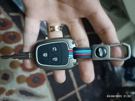 قاب ریموت و جاسوئیچی خودرو چیکال مدل P-626 مناسب برای ساینا