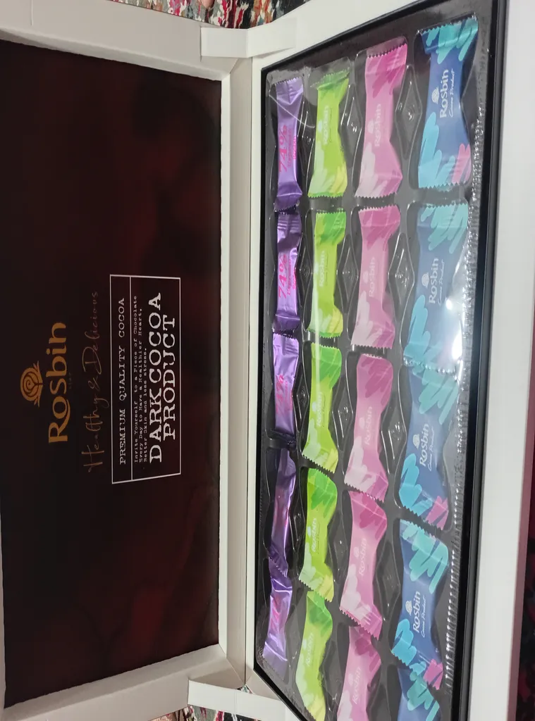 شکلات کادویی  پونتیا رزبین استار - 300 گرم