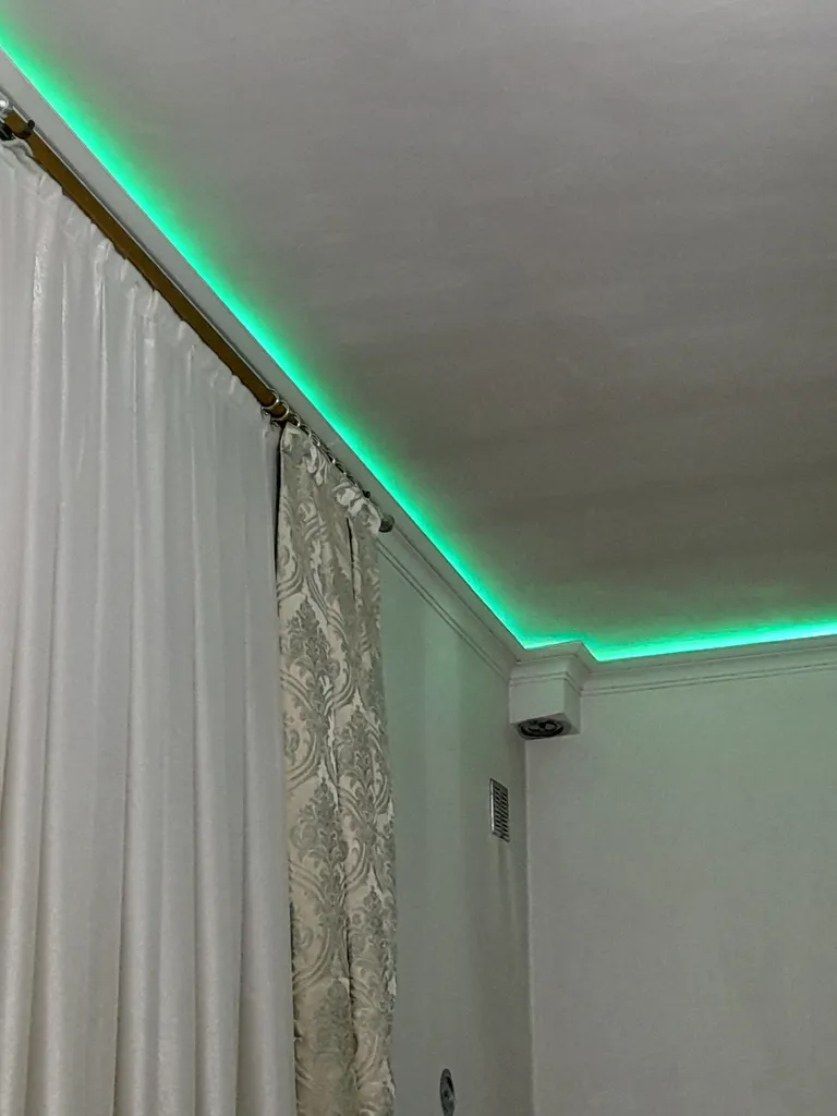 ریسه ال ای دی مدل RGB  طول 25 متر