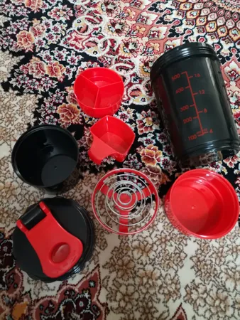 شیکر اسپایدر مدل سه تکه گنجایش 0.5 لیتر