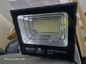 تجریه خرید پروژکتور خورشیدی 100 وات مودی مدل سولار کد IP66