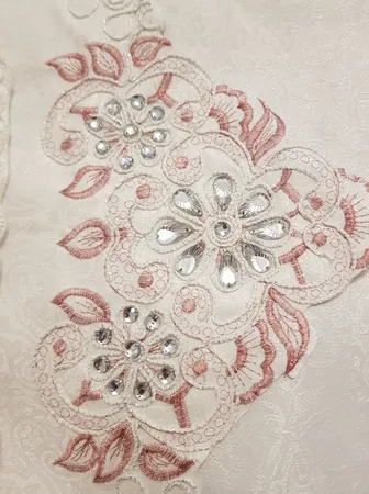 سجاده و جانماز مدل گل مریم کد A1218