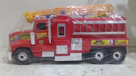 ماشین آتش نشانی قدرتی مدل نردبان دار