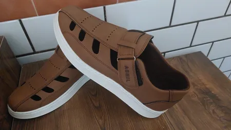 صندل مردانه مدل SUMMER PRO رنگ عسلی