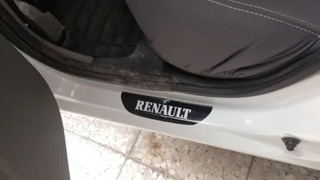 برچسب پارکابی خودرو مدل S343 مناسب برای رنو بسته 4 عددی