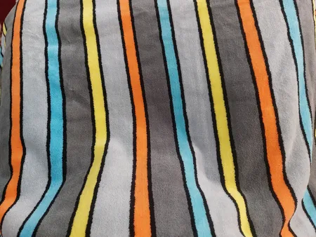 حوله حمام ماندگار طرح راه راه MA31212 سایز 100x170 سانتی متر