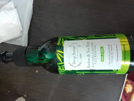 ژل شستشوی صورت دیپ سنس مدل درخت چای و بامبو مناسب پوست‌های چرب حجم 250 میلی‌ لیتر