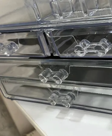 استند لوازم آرایشی مدل Cosmetic