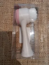 تجریه خرید برس پاک‌سازی سیلکفیس مدل T202