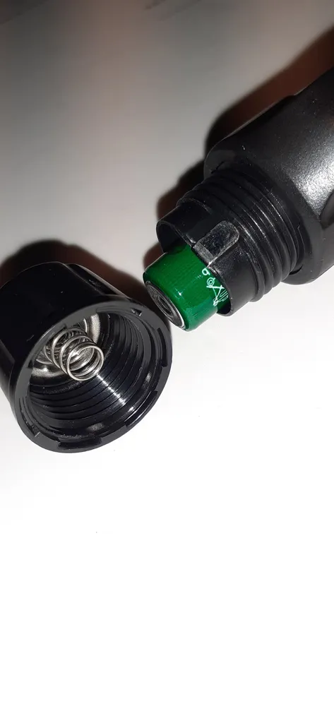 تستر ولتاژ مستک مدل AC10