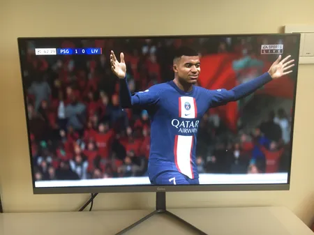 مانیتور جی پلاس مدل GDM-226LN سایز 22 اینچ، رزولوشن Full HD، پنل IPS، نرخ بروزرسانی تصویر 75 هرتز، یک پورت HDMI و یک پورت VGA