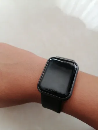 ساعت هوشمند مدل D20