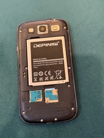 باتری موبایل دپین مدل EB-L1G6LLU 2100mAh مناسب برای گوشی موبایل سامسونگ Galaxy S3 / I9300 / I9300i